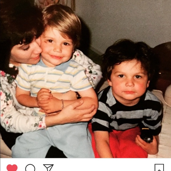 Meet your Posher, Jean - Picture 1 of 16